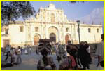 65 Antigua - Parque Central, Catedral de Santiago