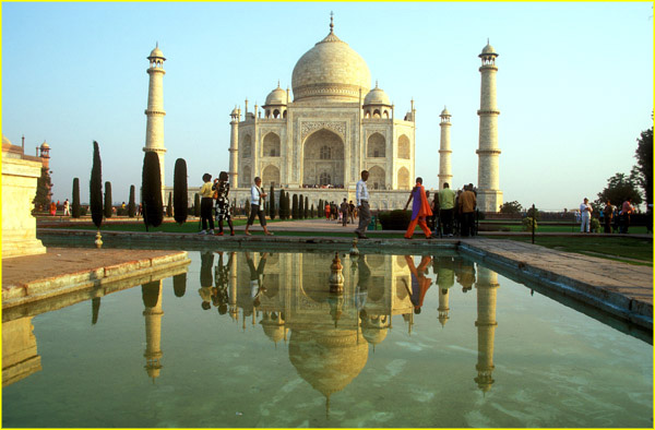 074a Taj Mahal 1