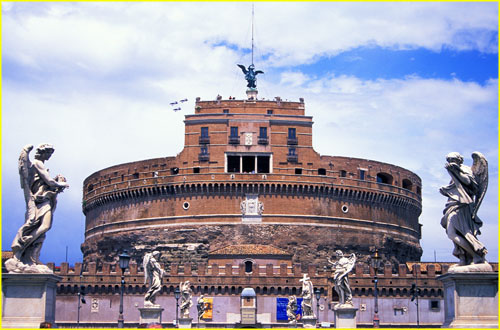 14 Castel Sant' Angelo (and Aeronautica Militare Italiana), Rome