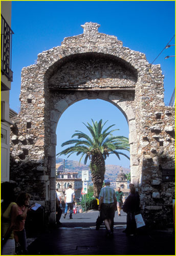 42 Taormina